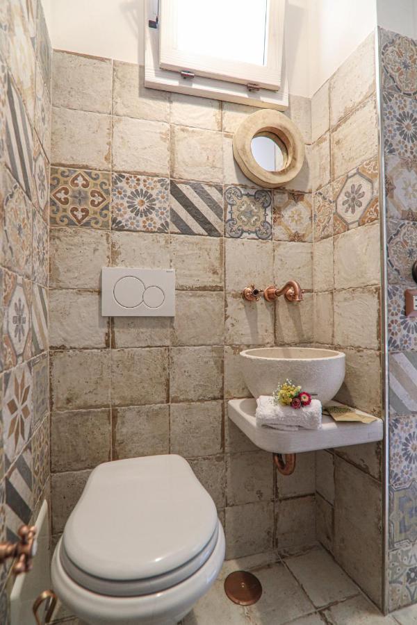 Domus Petra 104 Bed & Breakfast Ceglie Messapica Exterior photo