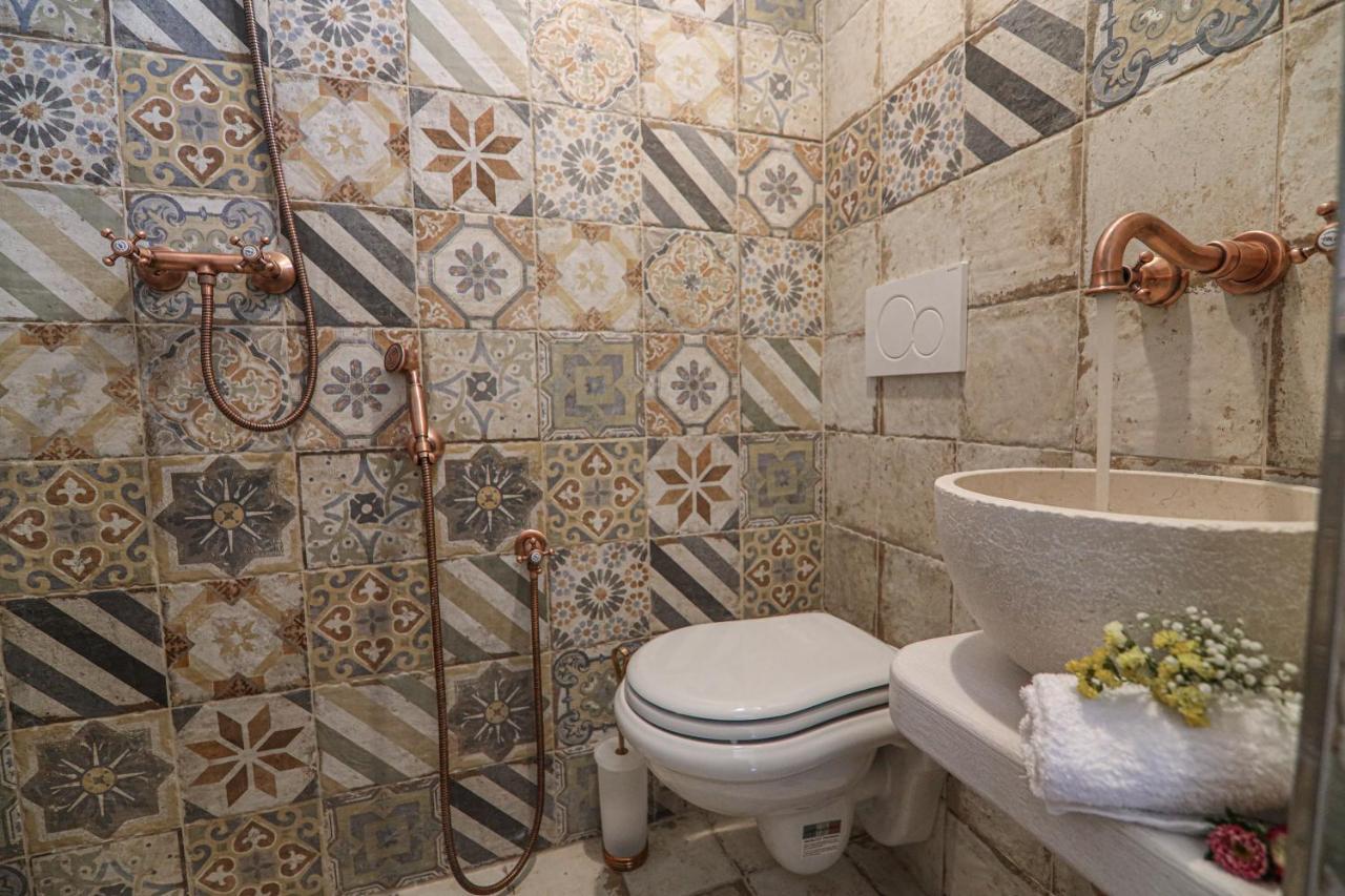 Domus Petra 104 Bed & Breakfast Ceglie Messapica Exterior photo
