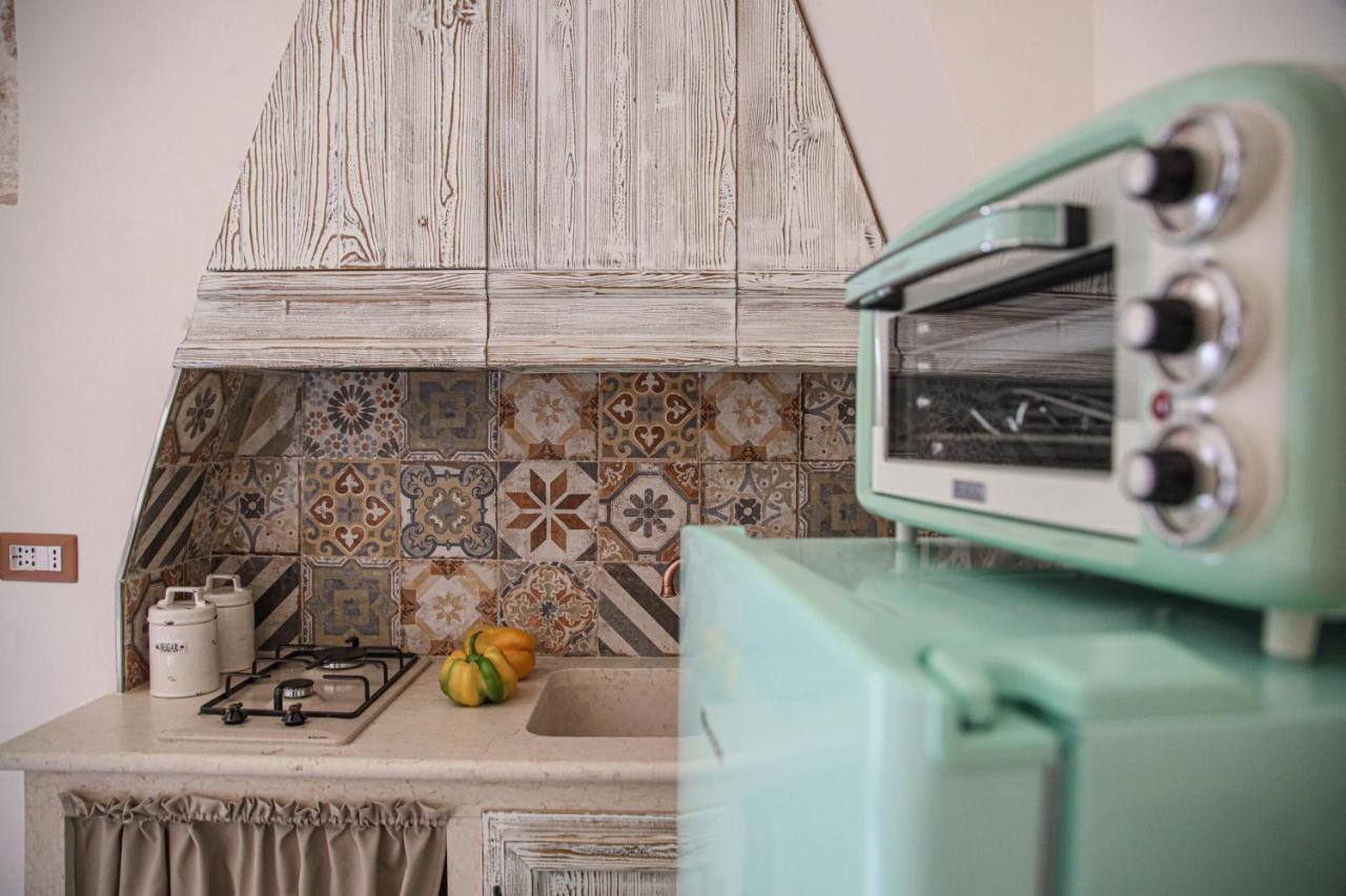 Domus Petra 104 Bed & Breakfast Ceglie Messapica Exterior photo